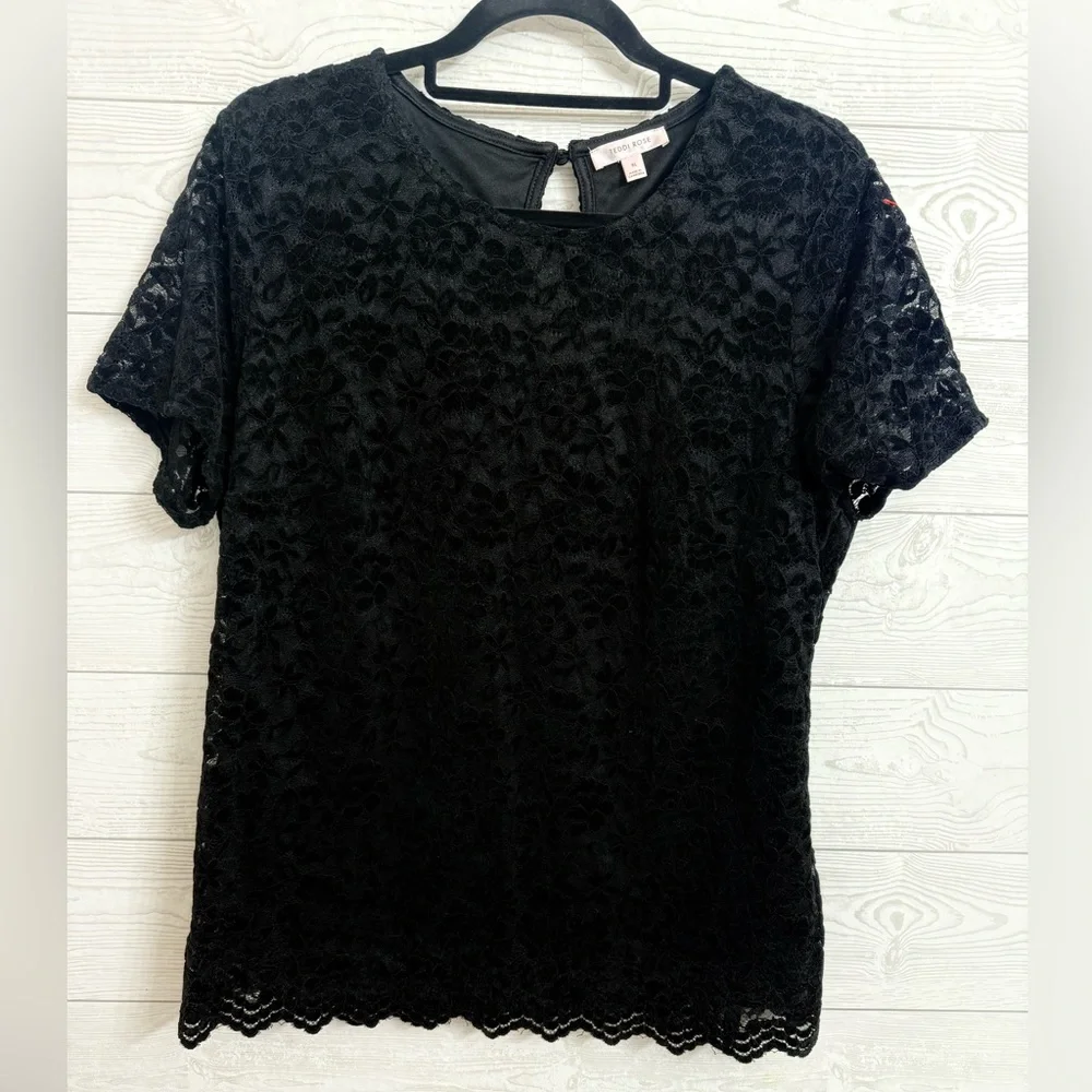 Teddy Rose Women’s Black Velour Lace Short Sleeve Top. Size XL - Picture 3 of 7